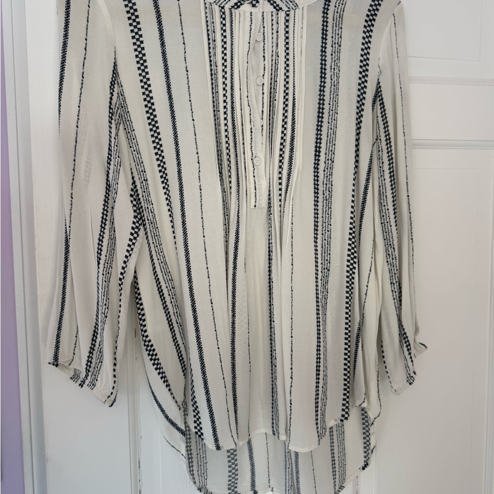 Daniel Rainn Black and White Striped Blouse